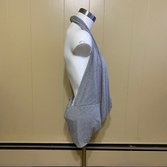 Fredericks of Hollywood open back halter top - Picture 3 of 6